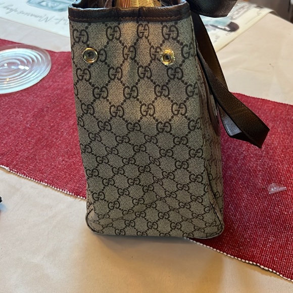 Brown tote - Picture 4 of 9